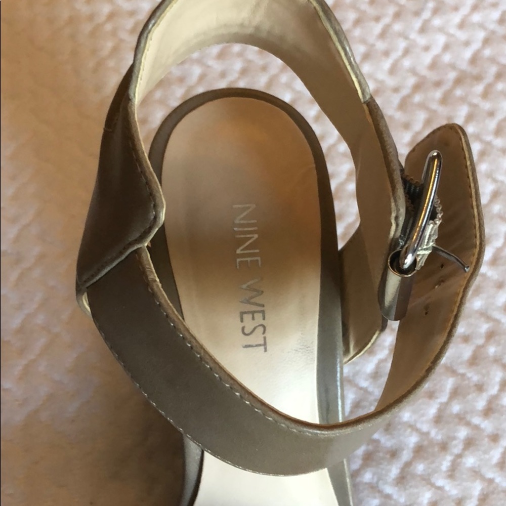 Wedges - Picture 5 of 5